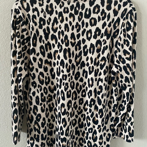 NWT Soft leopard print blouse - Picture 1 of 4